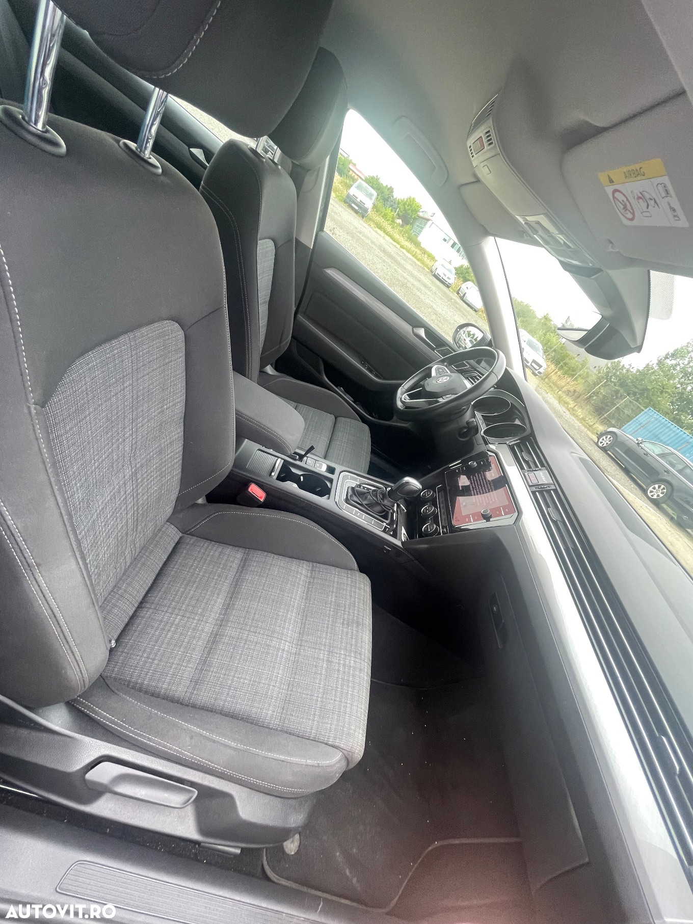Volkswagen Passat 1.5 TSI ACT DSG Comfortline - 8
