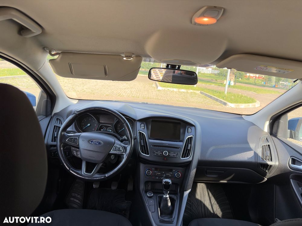 Ford Focus - 18