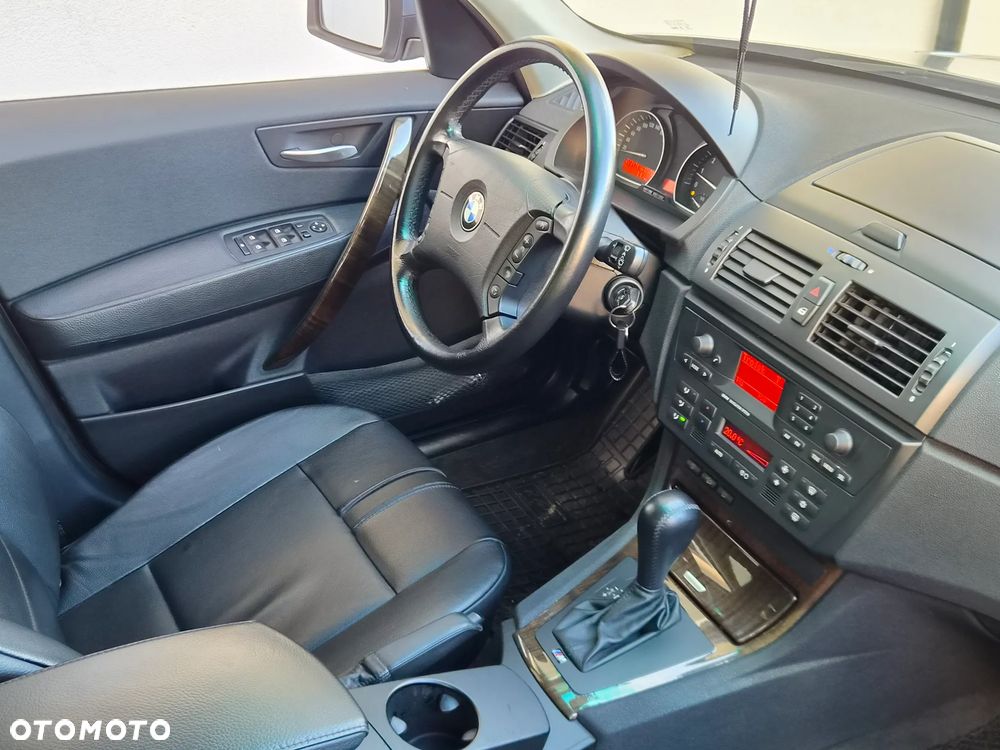 BMW X3 2.5i - 22