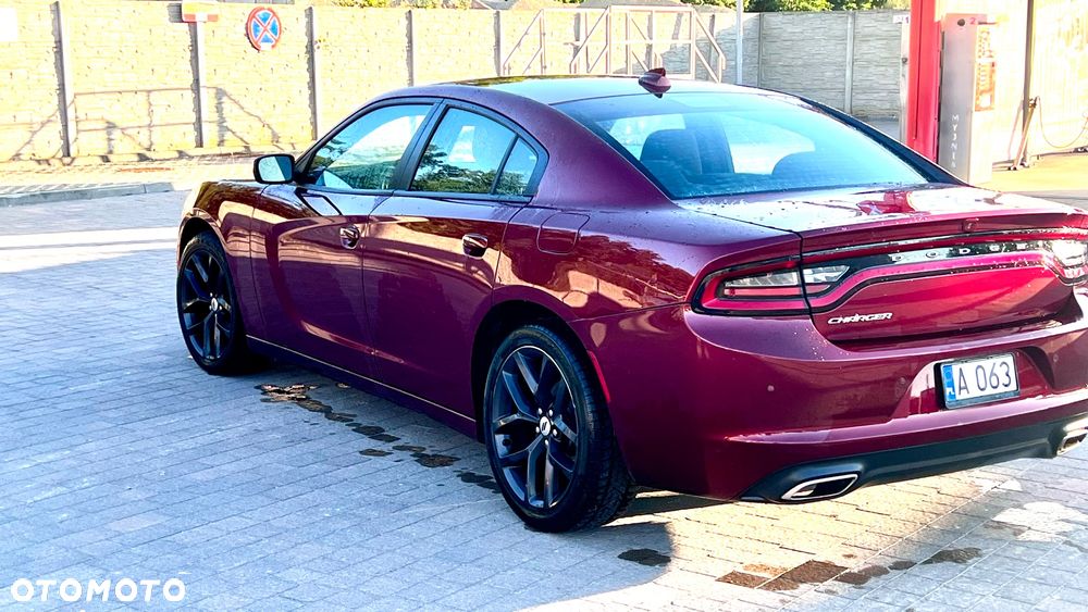 Dodge Charger - 5