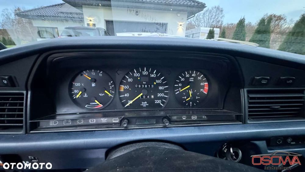 Mercedes-Benz W201 (190) - 29