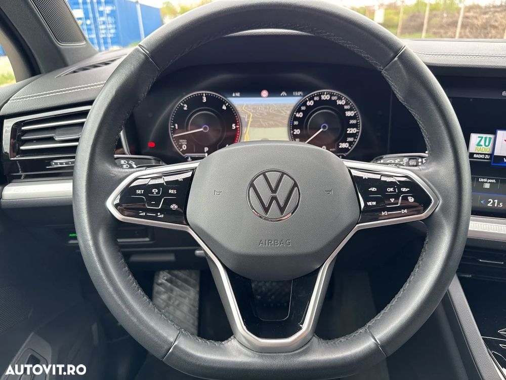 Volkswagen Touareg V6 TDI Style - 17