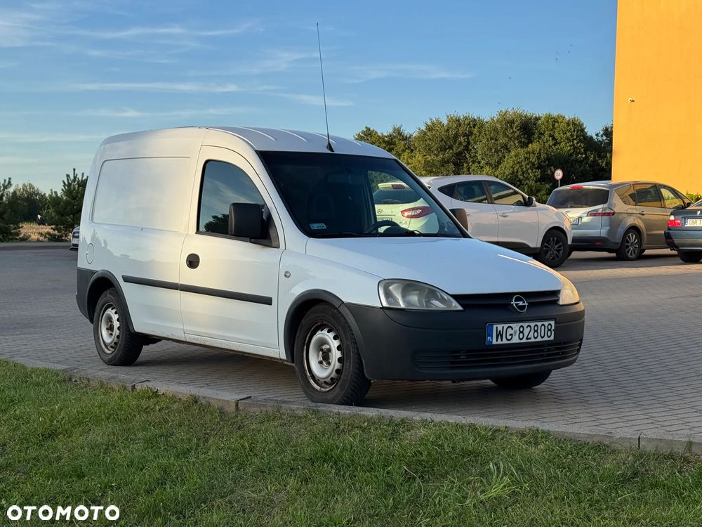 Opel Combo - 1