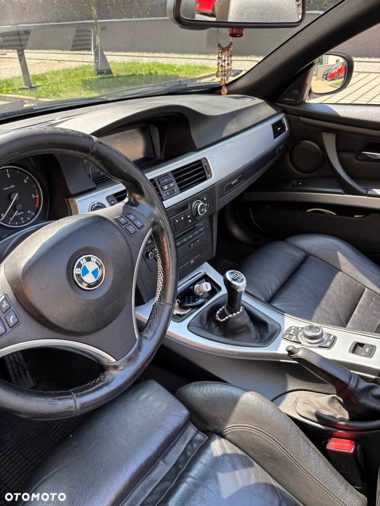 BMW Seria 3 320d - 8