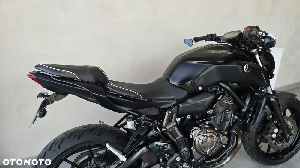 Yamaha MT - 30