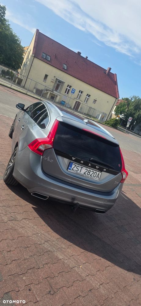 Volvo V60 D4 Drive-E Summum - 19