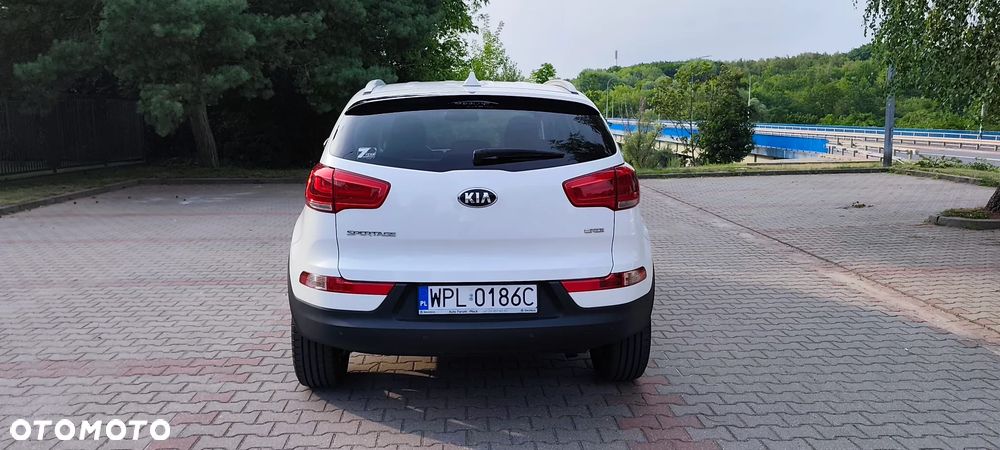 Kia Sportage 1.7 CRDI 2WD ISG Dream-Team Edition - 4