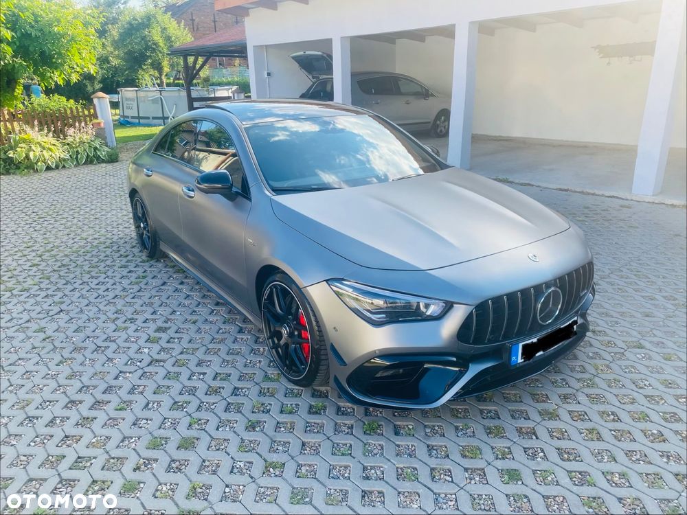 Mercedes-Benz CLA - 4