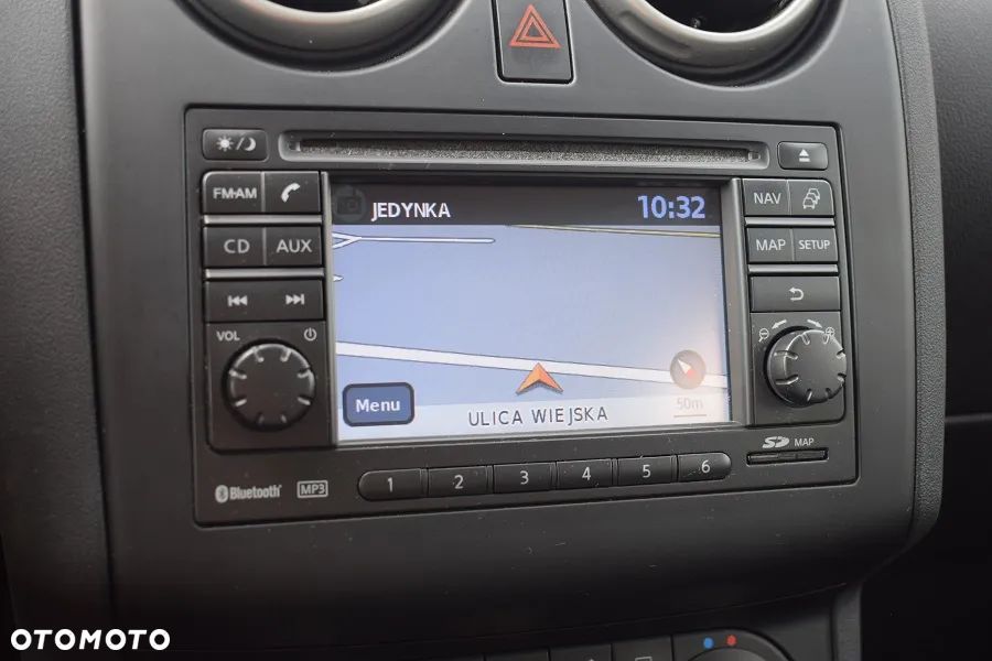 Nissan Qashqai 2.0 visia - 14