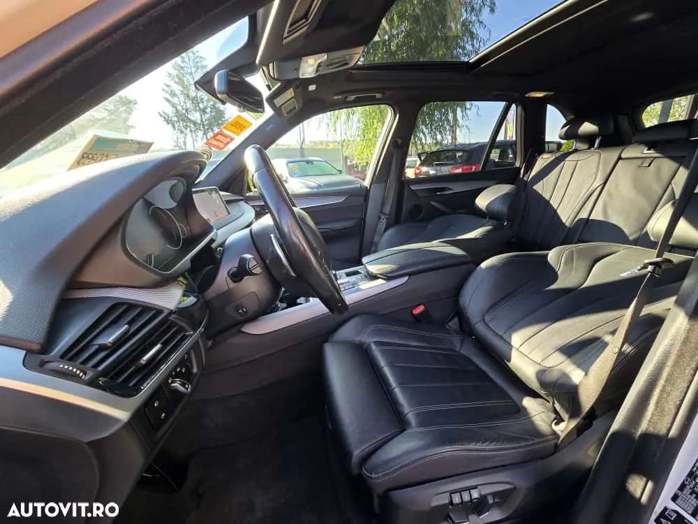 BMW X5 xDrive30d Sport-Aut. - 12