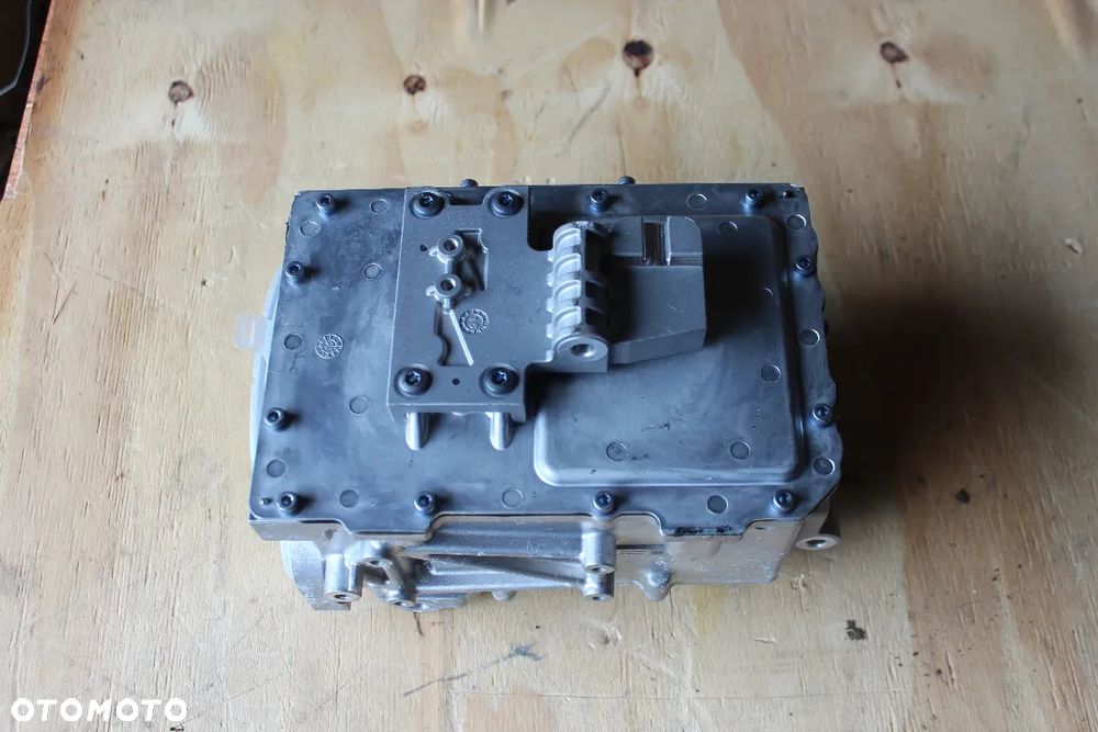 MODUŁ HYBRID INVENTER S KLASA W222 A2769004001