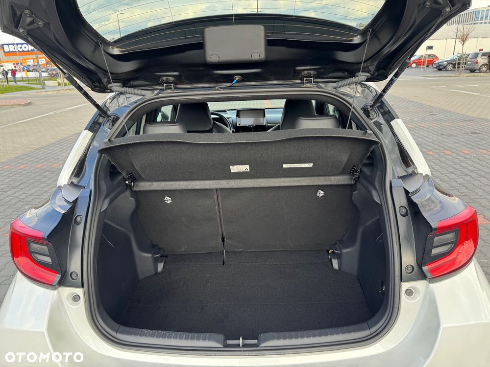 Toyota Yaris - 11