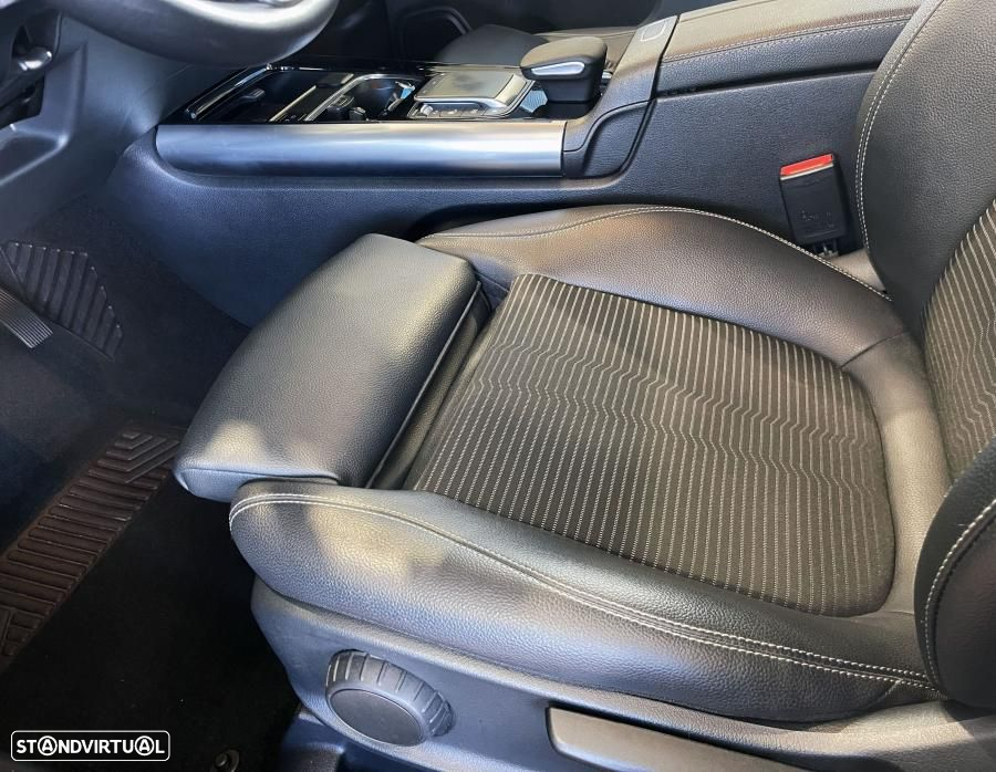 Mercedes-Benz GLA 250 e Progressive - 11
