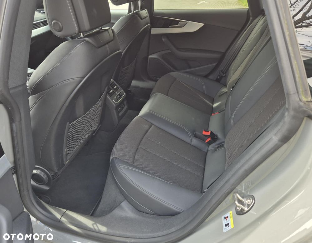 Audi A5 Sportback 35 TFSI S tronic S line - 31