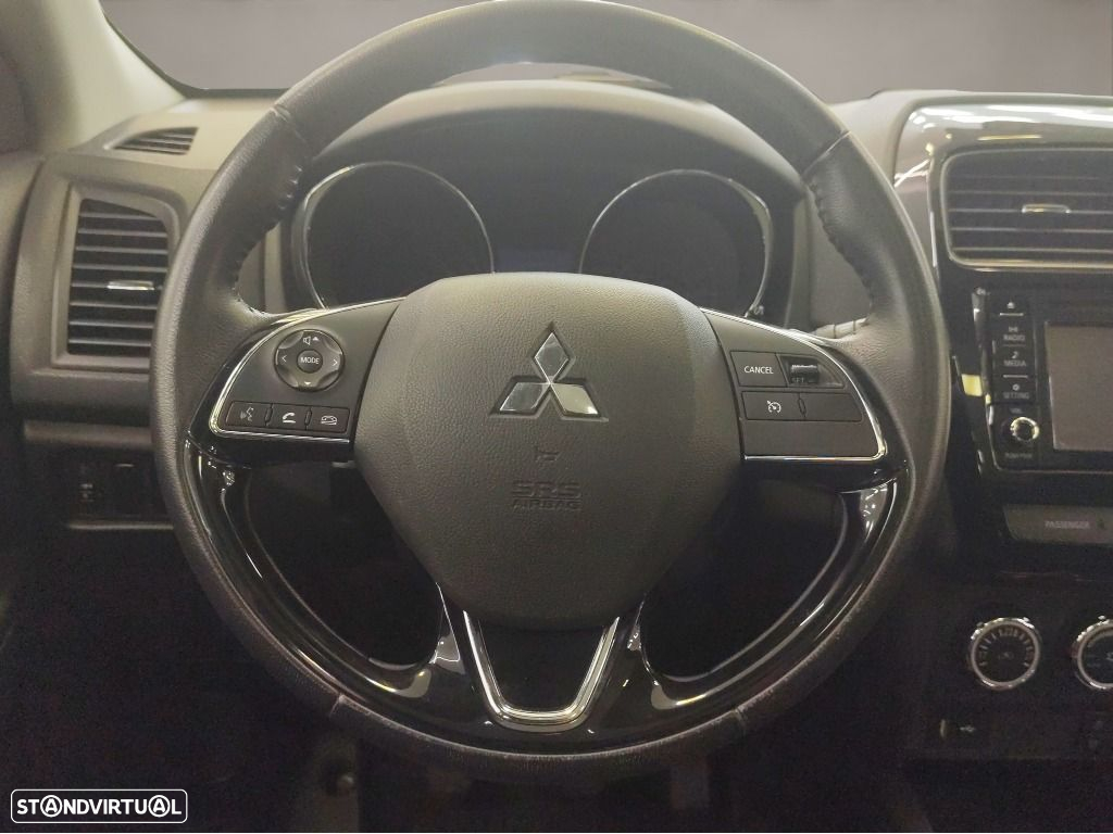 Mitsubishi ASX 1.6 MIVEC Intense Connect Edition - 10