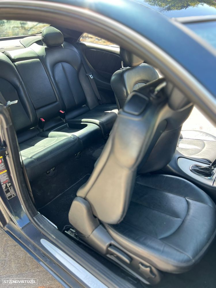 Mercedes-Benz CLK 220 CDi Avantgarde Aut. - 18