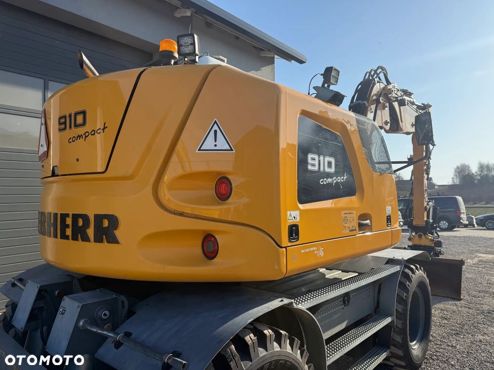 Liebherr 910 Rototilt + Szczypce - 3
