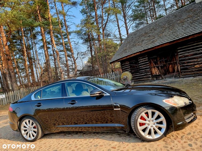 Jaguar XF 3.0 V6 D S Luxury - 3
