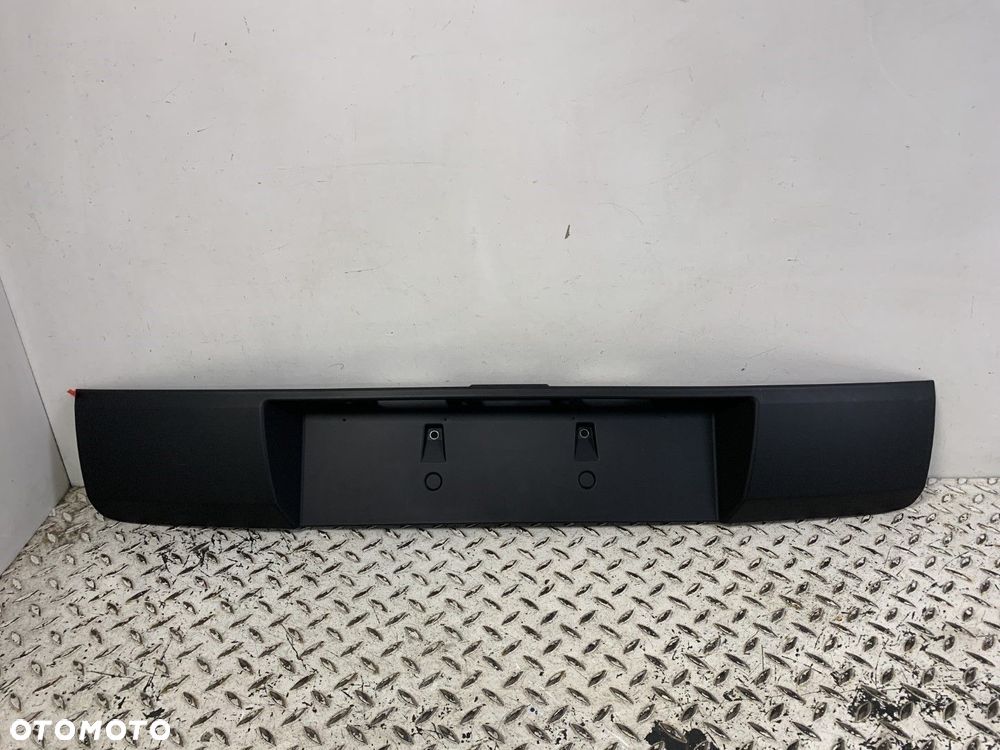 NOWA ORYGINALNA BLENDA KLAPY TYLNEJ FIAT 500L 12-22 735522915 - 2