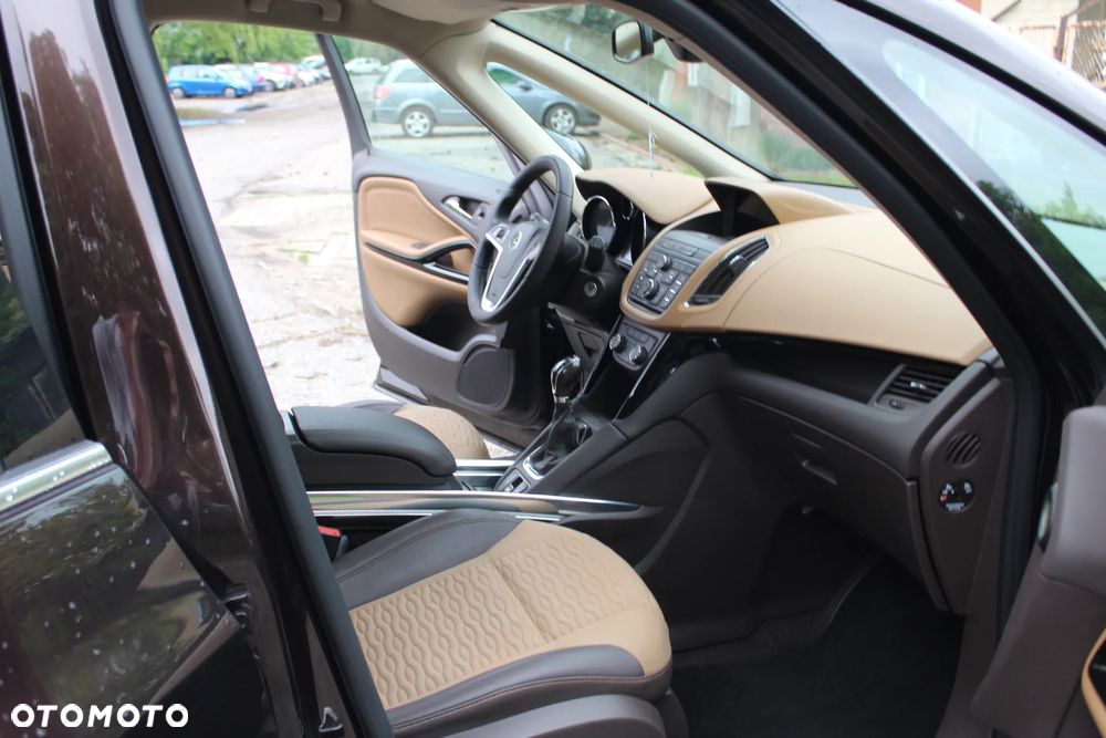 Opel Zafira Tourer 1.4 Turbo ecoFLEX Start/Stop Sport - 5