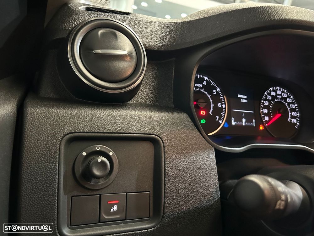 Dacia Duster 1.5 Blue dCi Prestige - 37