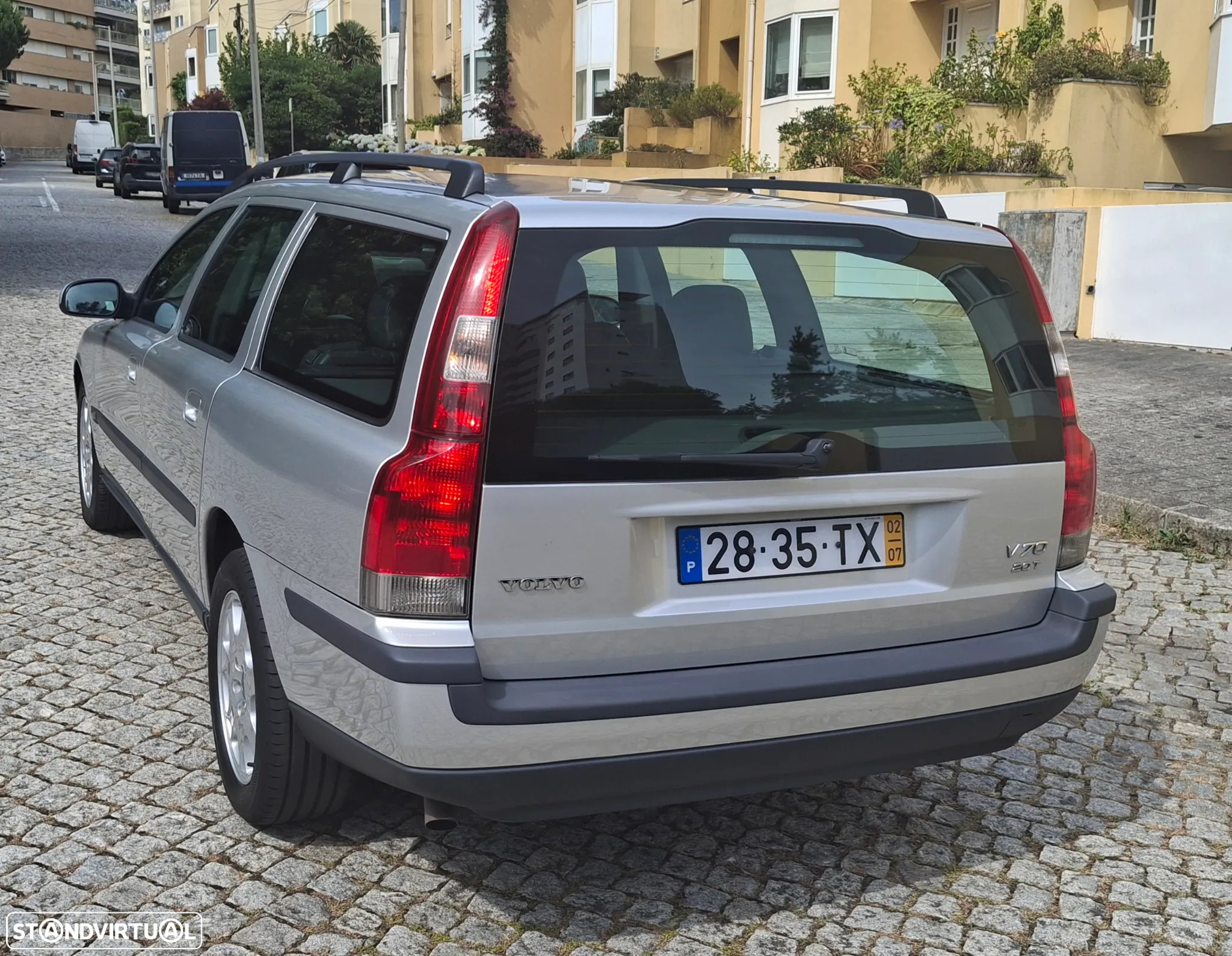 Volvo V70 2.0 T - 3