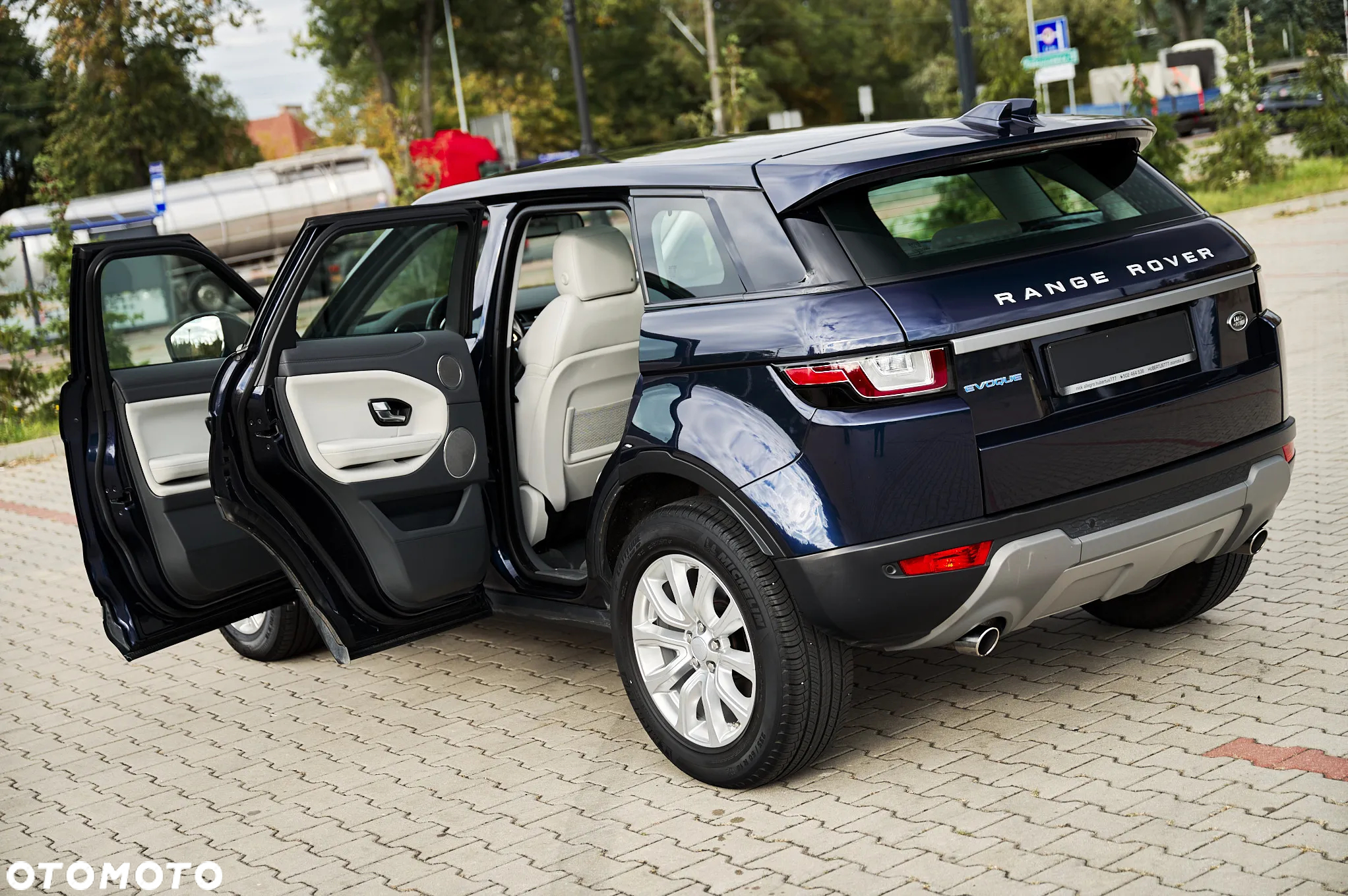 Land Rover Range Rover Evoque 2.0eD4 SE Dynamic Special Edition - 26