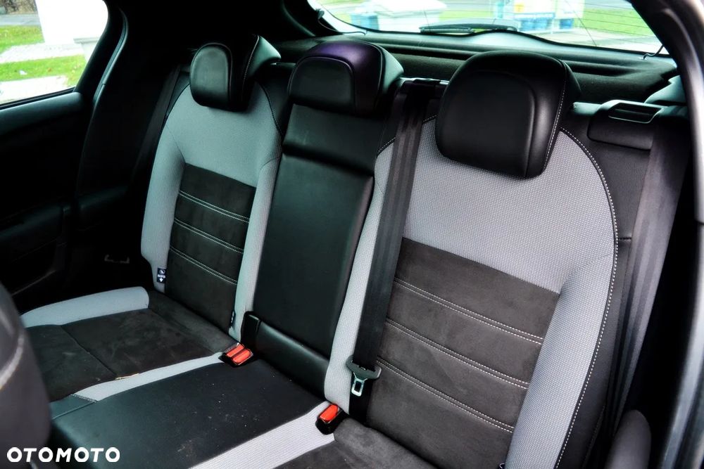 Citroën DS4 HDi 115 Chic - 24