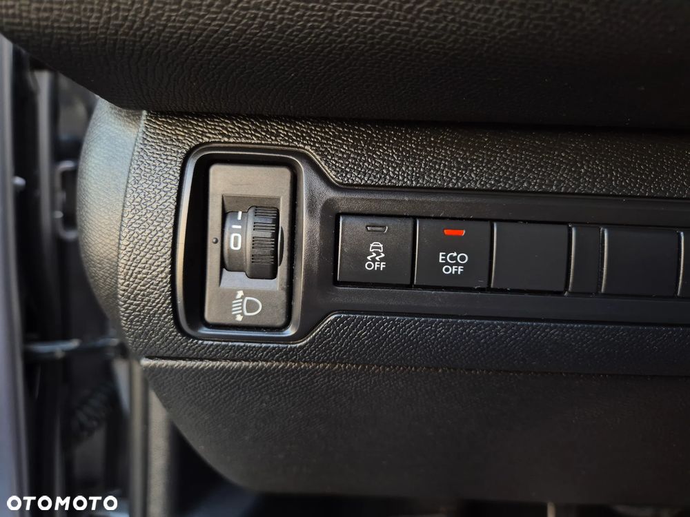 Peugeot 308 1.6 BlueHDi Allure S&S - 14