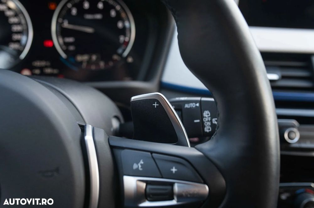 BMW X1 xDrive20i AT M Sport - 18