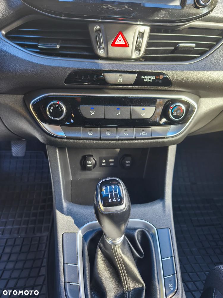 Hyundai i30 - 17