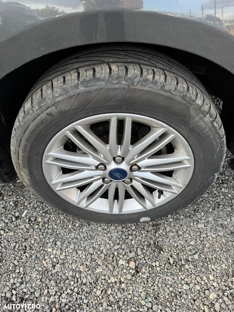 Ford Focus Turnier 1.0 EcoBoost Start-Stopp-System COOL&CONNECT - 2