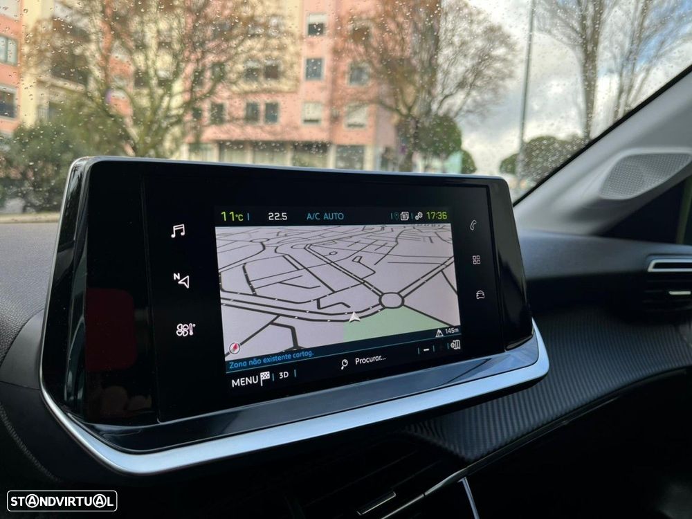 Peugeot e-208 50 kWh SE Style - 11