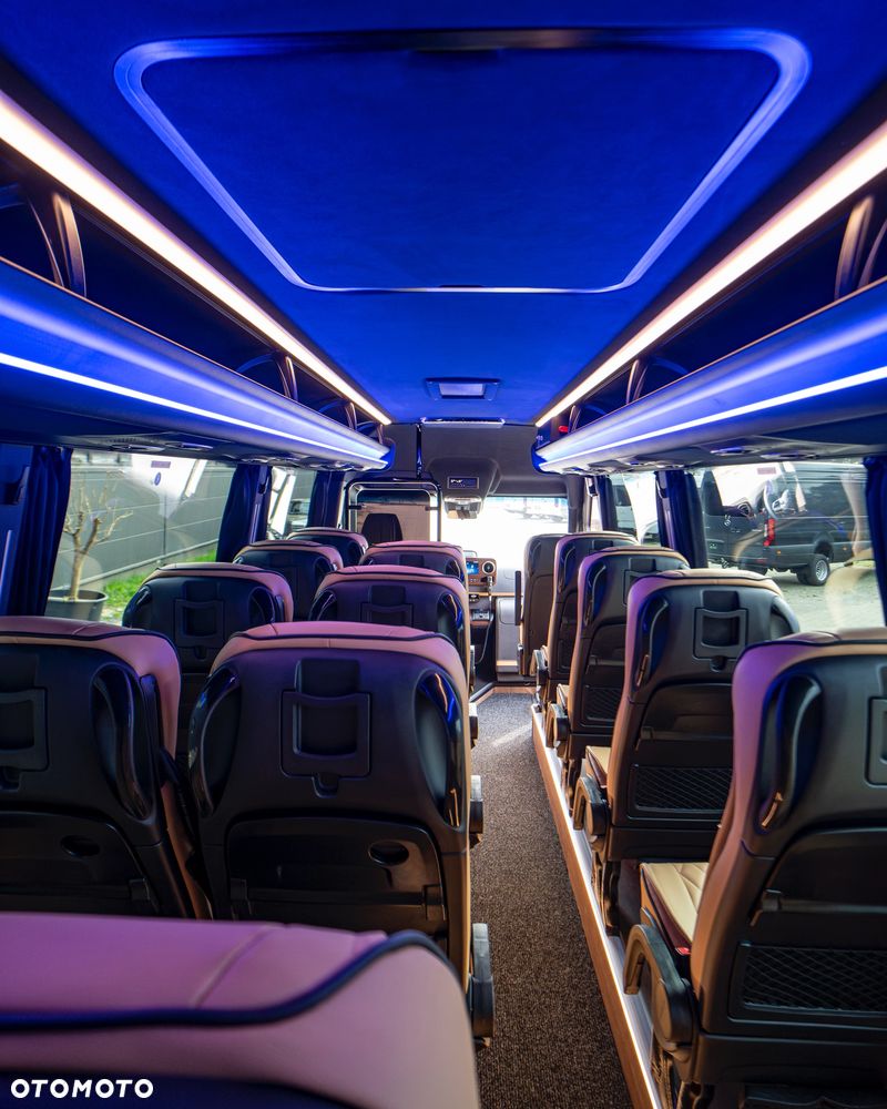 Mercedes-Benz Sprinter 519 - 31