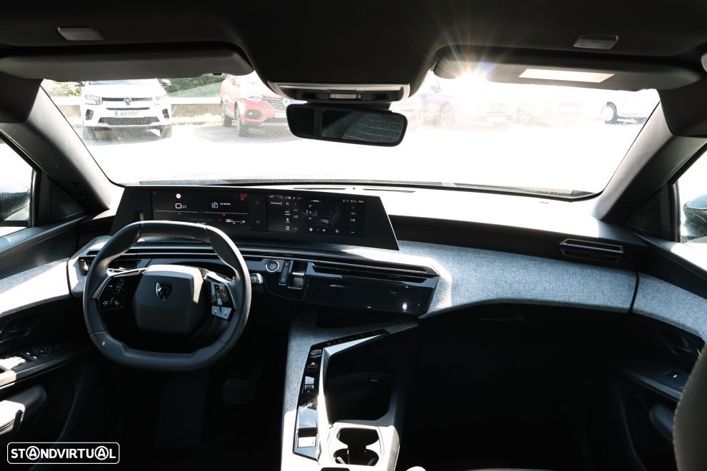 Peugeot 3008 1.2 Hybrid Allure e-DCS6 - 11