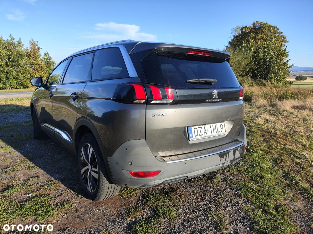 Peugeot 5008 1.6 BlueHDI Allure S&S EAT6 - 18