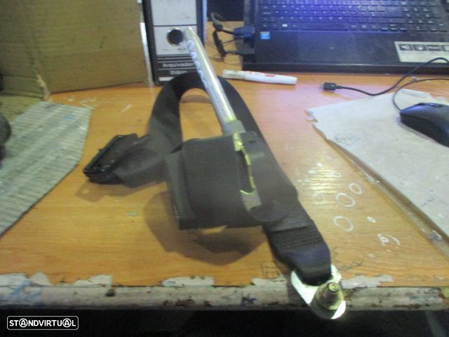 Pre-Tensor AFG0542060 MERCEDES W124 1992 5P FD - 3