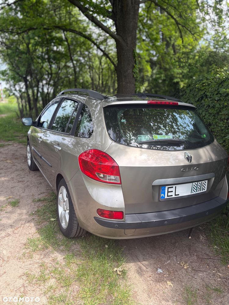 Renault Clio 1.2 16V Tech Run - 4
