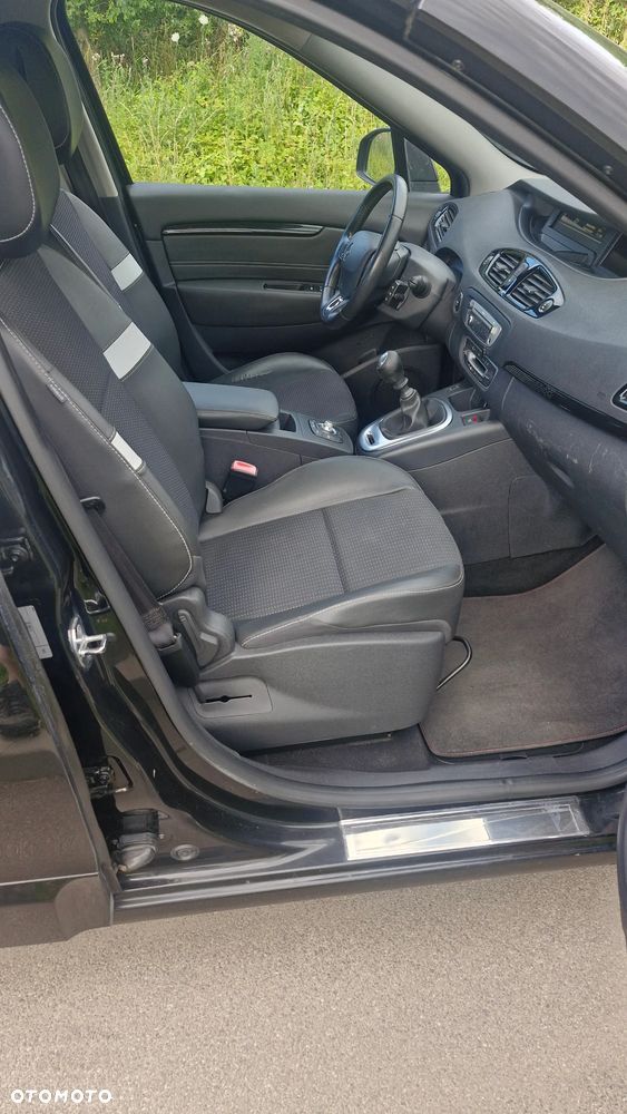 Renault Scenic 1.5 dCi Life - 20
