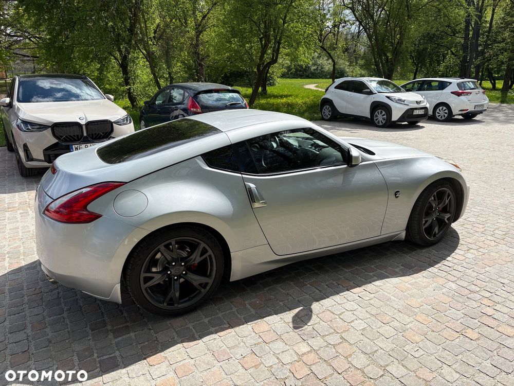 Nissan 370 Z 3.7 V6 Nismo - 3