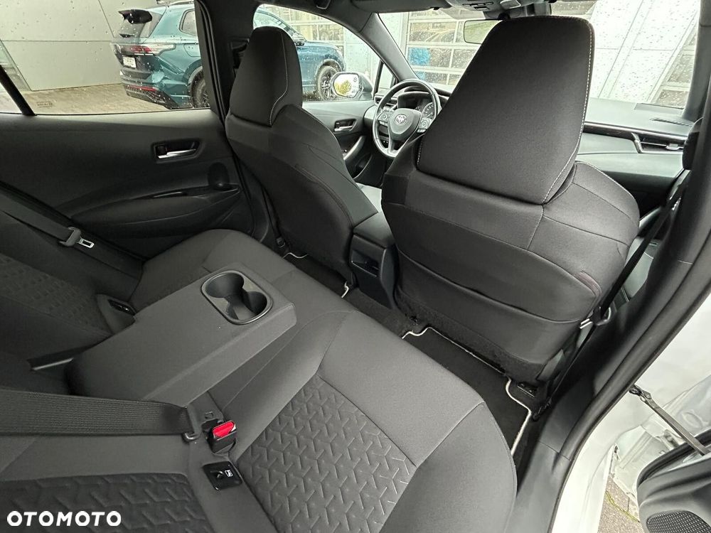 Toyota Corolla - 9