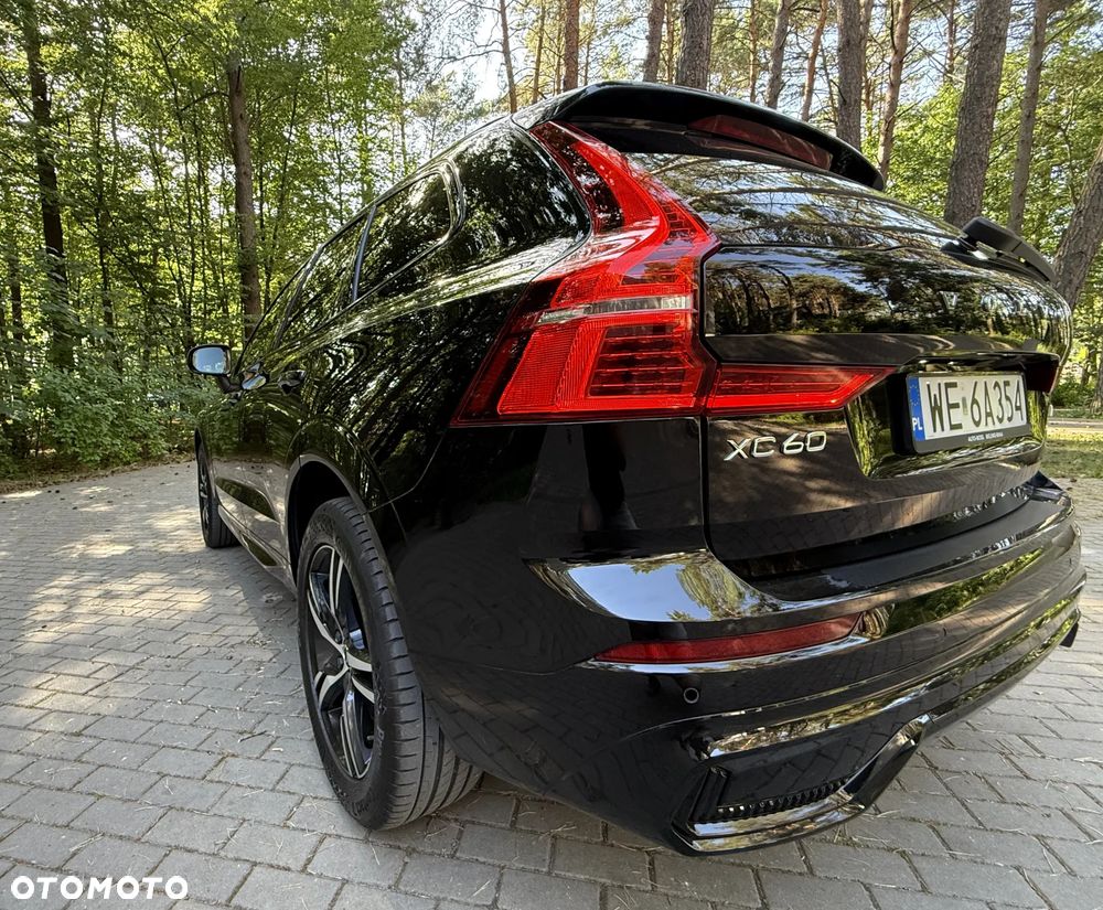 Volvo XC 60 B4 D AWD R-Design - 12