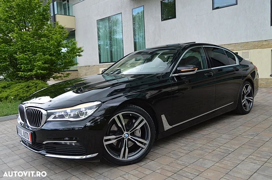 BMW Seria 7 - 22