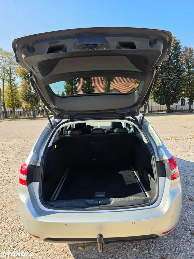 Peugeot 308 BlueHDi 120 EAT6 Stop & Start Allure - 18
