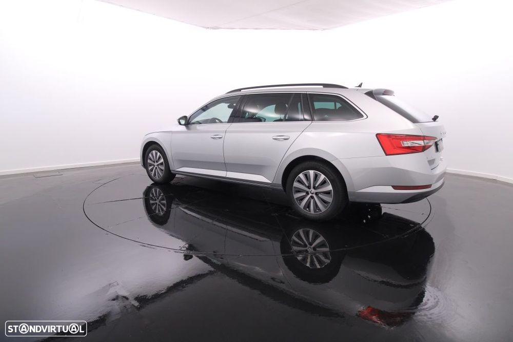 Skoda Superb Break 2.0 TDI Ambition DSG - 4