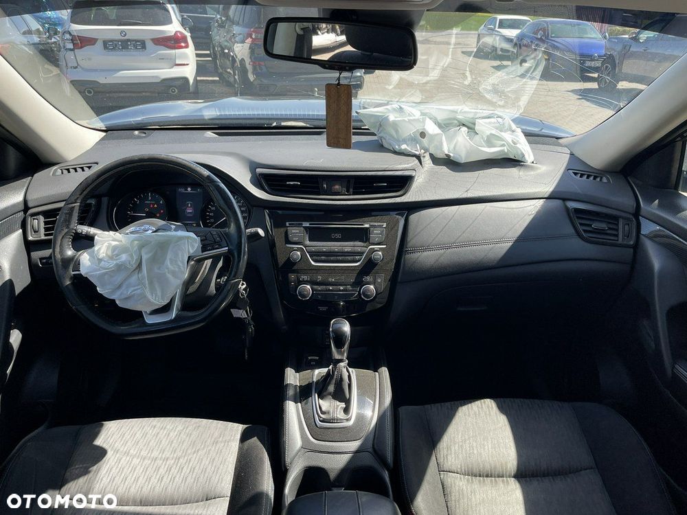 Nissan X-Trail 2.0 dCi Tekna 4WD Xtronic - 10