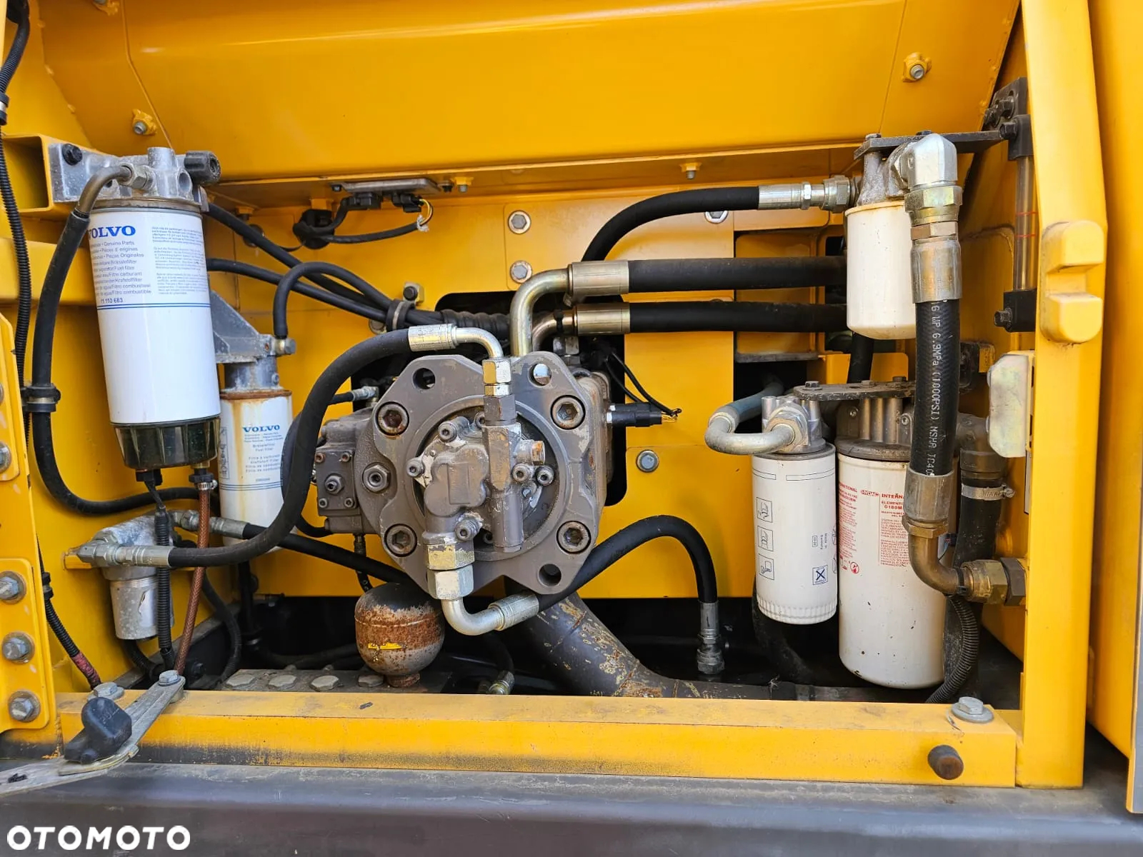 Volvo EC220DL - 15