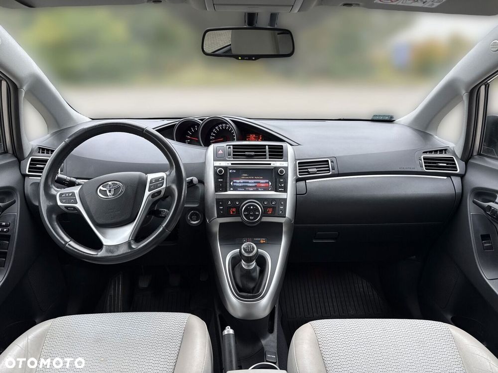 Toyota Verso 2.0 D-4D Premium 7os - 4