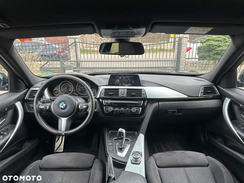 BMW Seria 3 318d Edition M Sport Shadow - 26