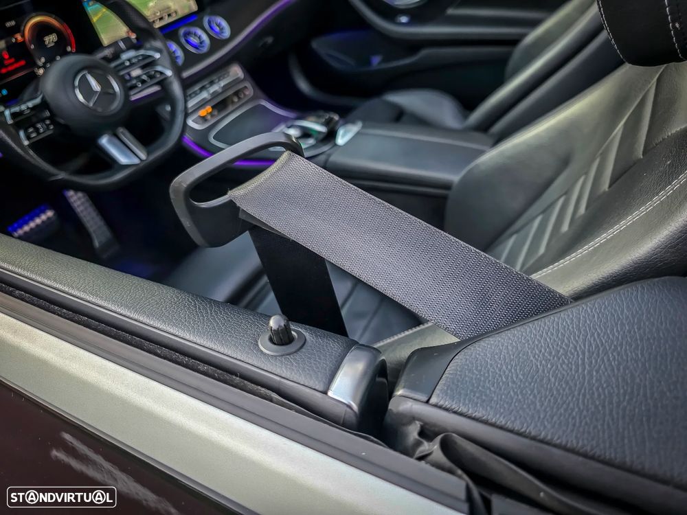 Mercedes-Benz E 220 d Cabrio 9G-Tronic AMG Line - 25